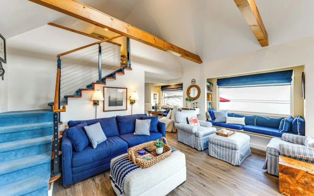 Waterfront Gem w/ 2 Patios on Camano Island