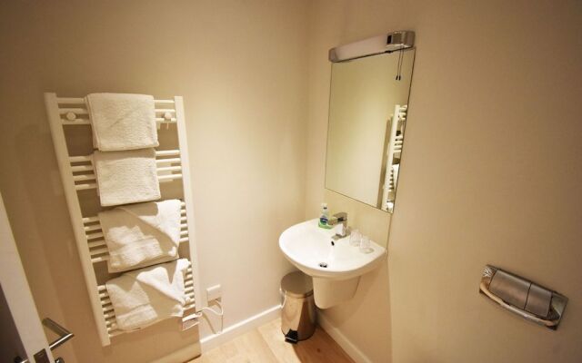 Toothbrush Apts - Ipswich Princes St