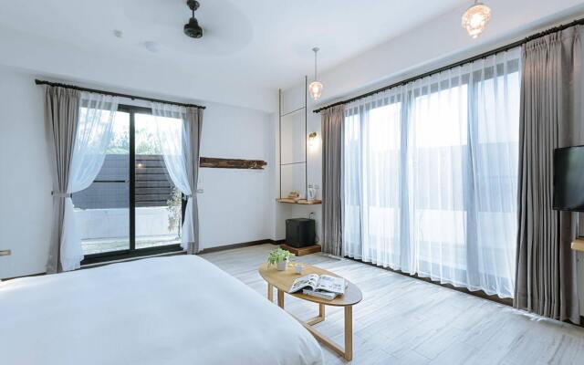 Chillax Inn B&B
