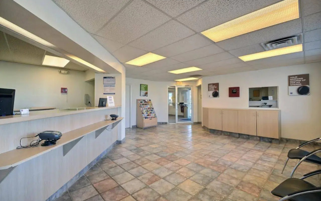 Days Inn by Wyndham Indianapolis South