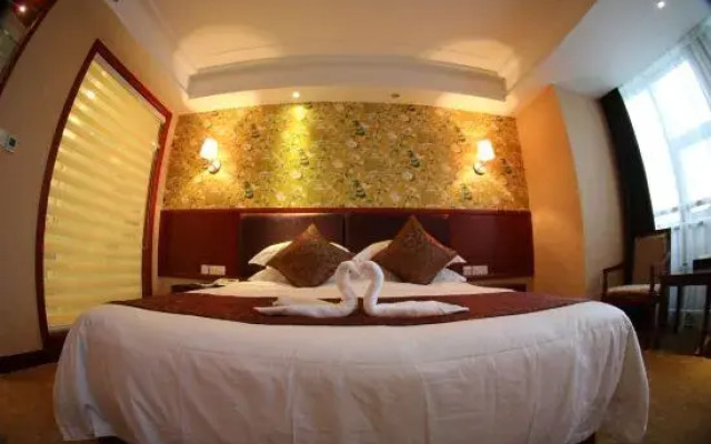 Four Seasons Guanghua Hotel