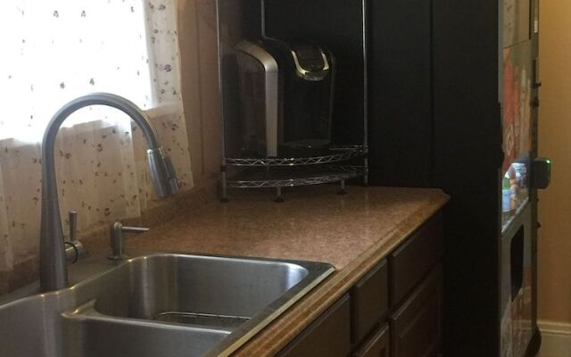 JARVIS Edgewater Park & Beach 5BD Villa