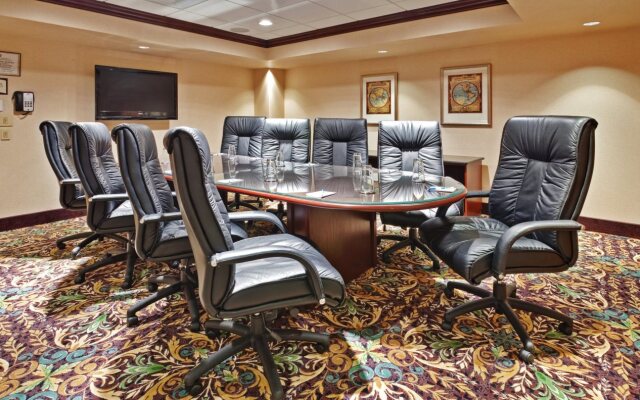 Hawthorn Suites by Wyndham Williamsville Buffalo Airport