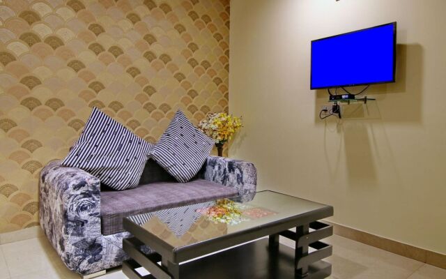 OYO Premium Viraj Khand