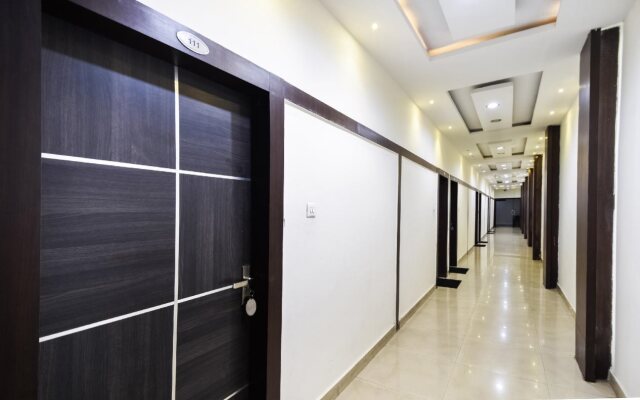 Hotel Raj
