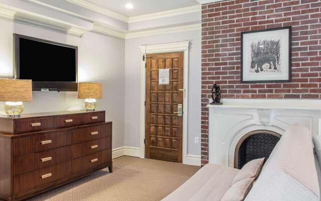 The Peacock Inn, Ascend Hotel Collection