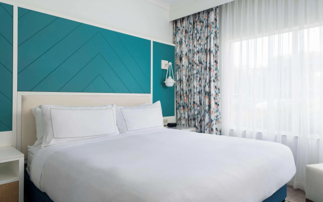 DoubleTree Suites by Hilton Naples