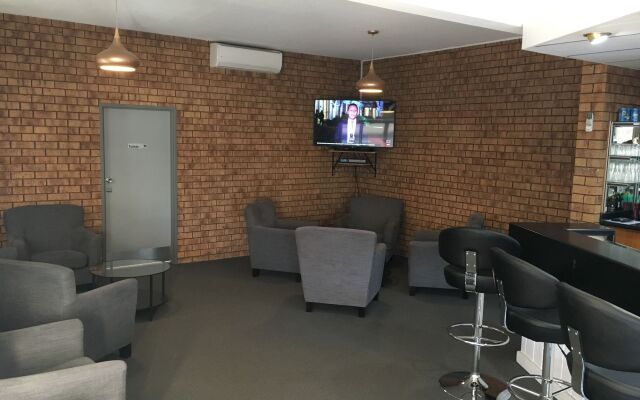 Spa Village Travel Inn