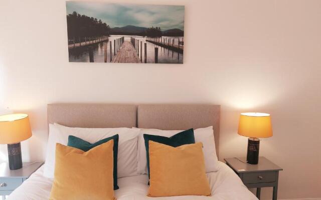 Hilltop Place Suites Flat Above 250