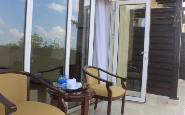 Chau Pho Hotel