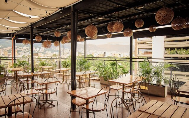 Lexum by Bernalo Hotels