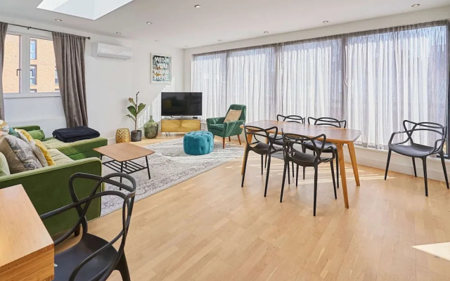 Host Stay Palm Penthouse