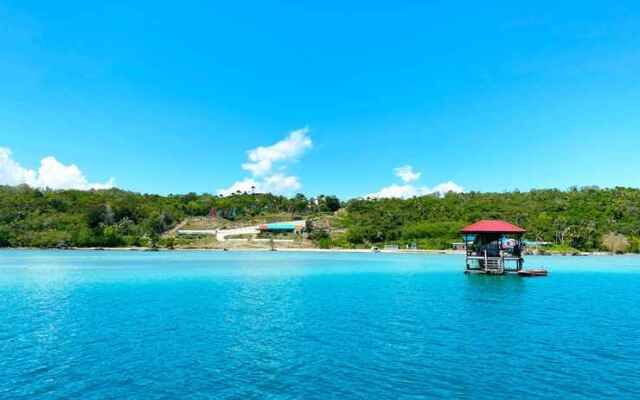 Dreamland Beach Holiday