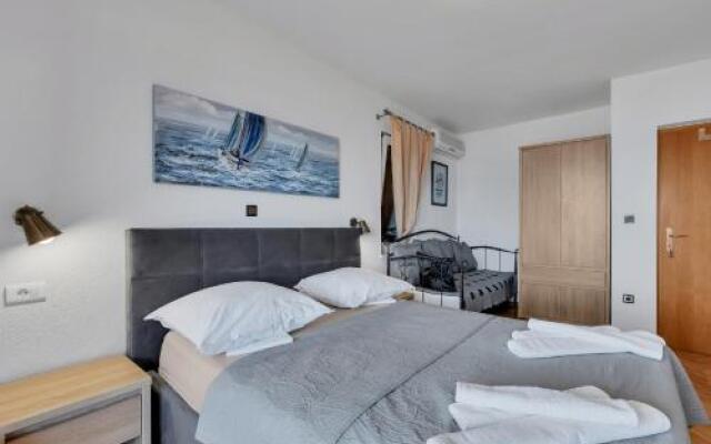 Guest House Lazeta