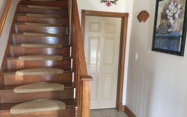 Anna's Bed & Breakfast