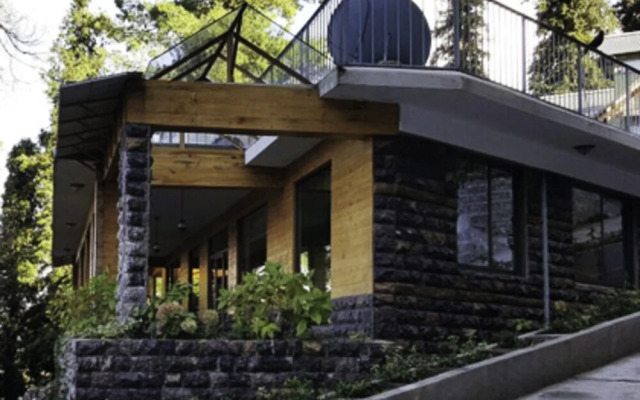 Alpine Hotel  Nathiagali