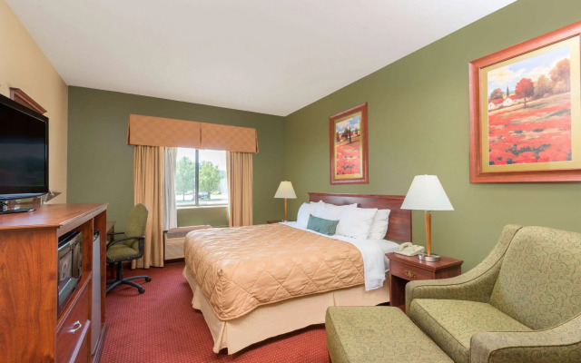 Ramada by Wyndham Catlettsburg/Ashland