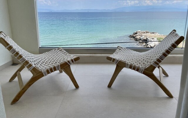 Byblos Aqua, The Amazing Sea Front Villa