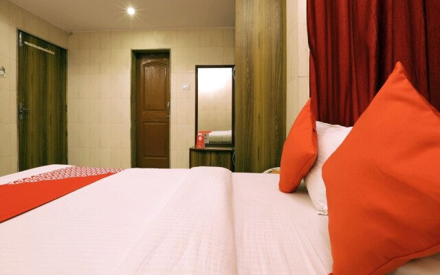 OYO 11423 Hotel Royal Darbar