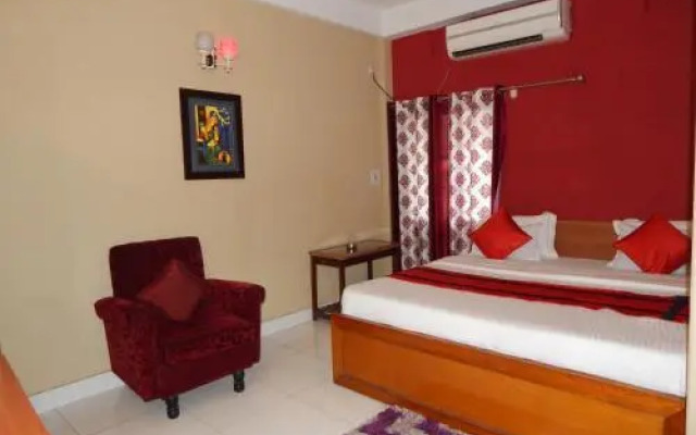 Breeze Hotel