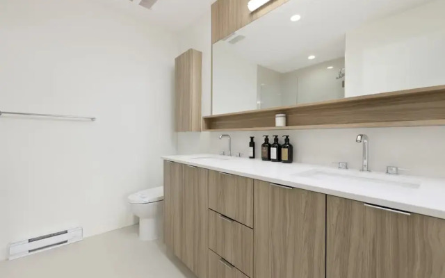 750 Dogwood st-219