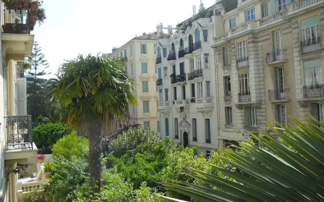 Maison dhôtes Emma Tiranty