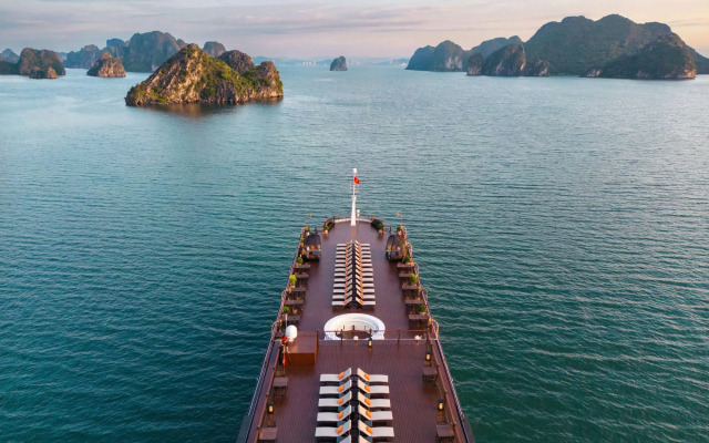 La Vela Classic Cruise - Managed by Paradise Cruises