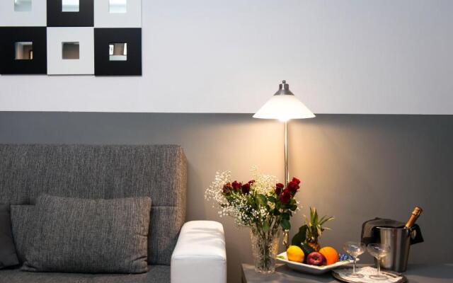 Flaminia 36 Luxury Home