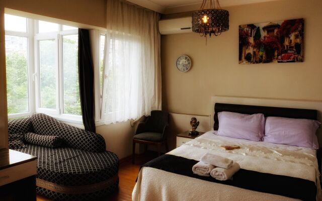 Sarah Suite