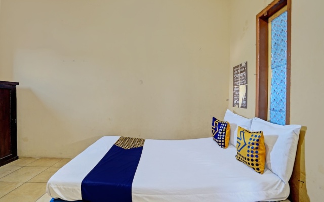 Hotel O Lili Kost SyariahNearKetapang Royal City