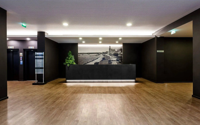 Neat Hotel Avenida