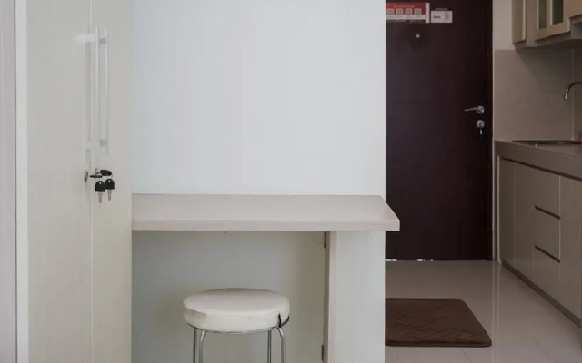 Comfort and Nice Studio Apartment at Springwood Residence