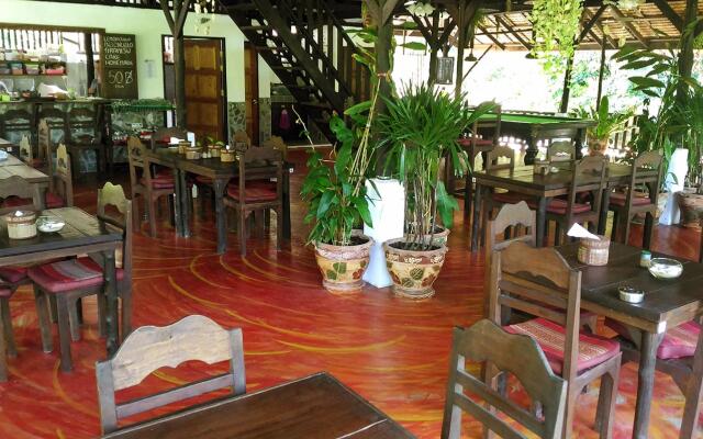 Flower Power Village