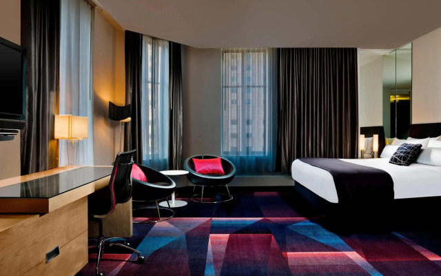 W Minneapolis - The Foshay