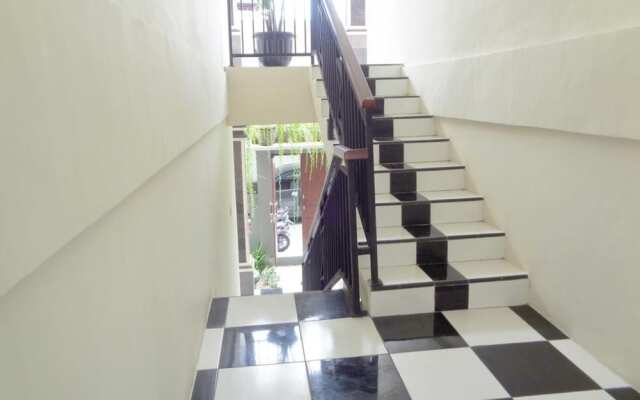 Pucuk Merah 51 Guesthouse Canggu