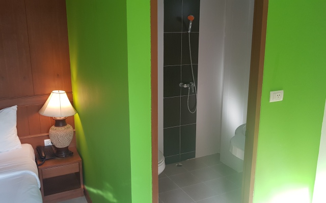 Pipikuku Hotel & Restaurant