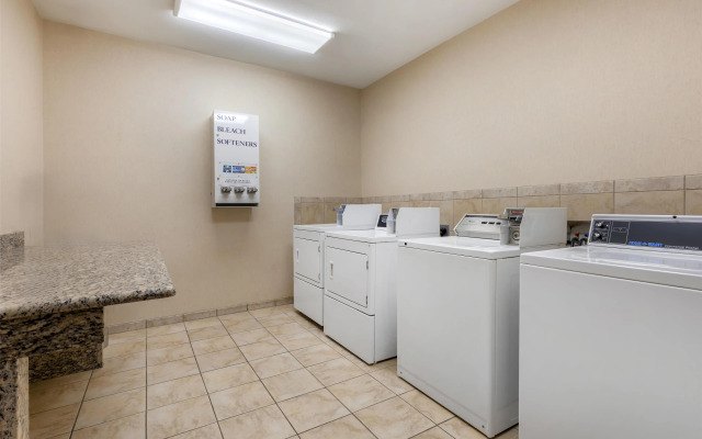 Best Western Plus Waxahachie Inn & Suites