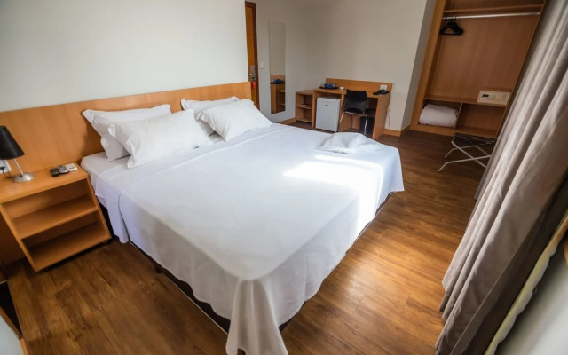 Vertentes Suítes Hotel