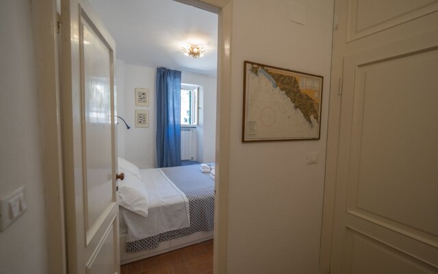 Refilea Sea View Tower Villa