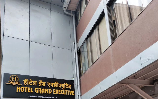 Hotel Grand Executive