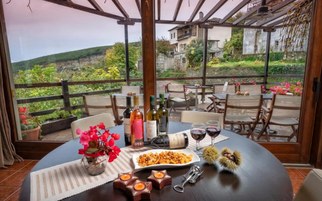 Petradi Hotel