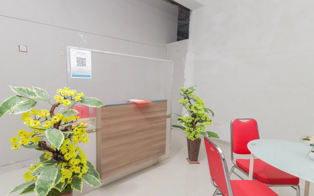 RedDoorz @ Gedangan Sidoarjo