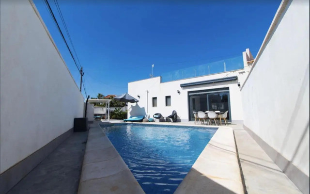 Arenas house