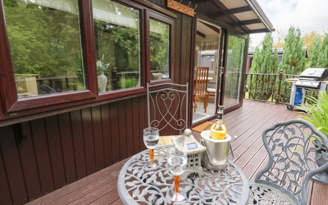 Riverside Rest