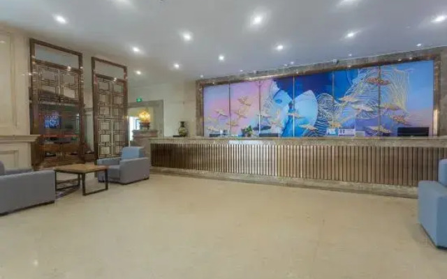 Lanli Baihe Hotel (xindacheng 2 Road)