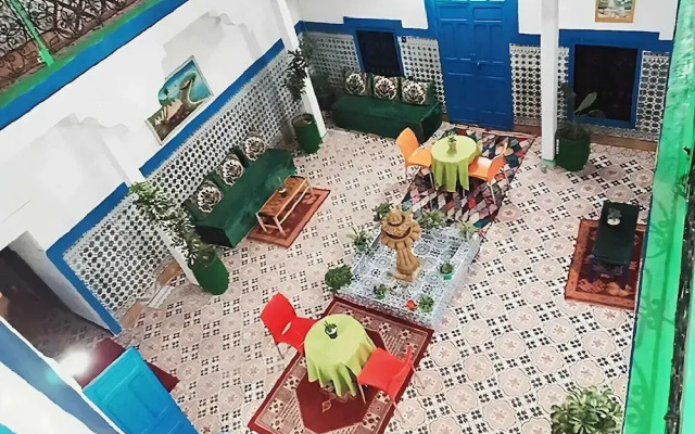 Riad dar Medina Land