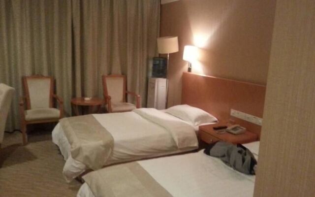 Kunming Changshui Airport Dezun Business Hotel