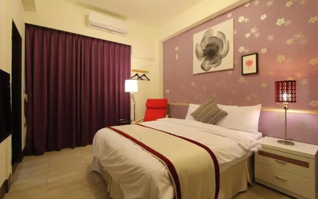 Artdeco Guest House