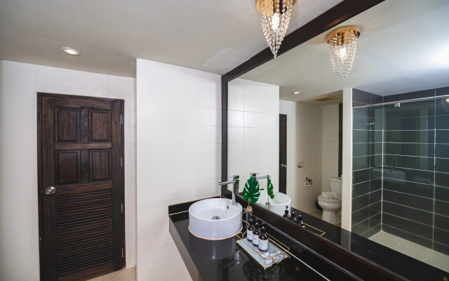 Casa Del M Phuket