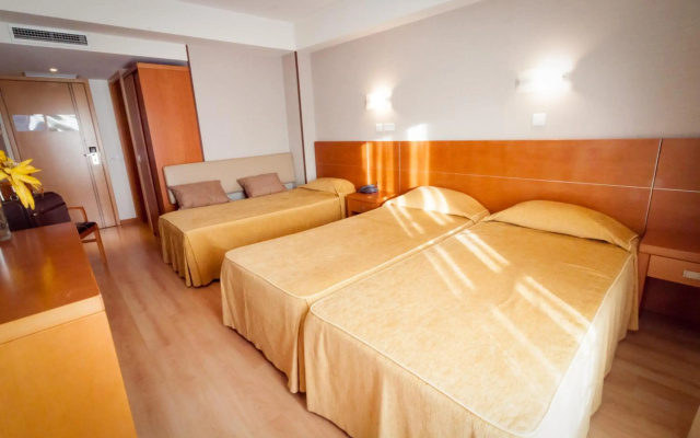 Hotel 4 Estacoes